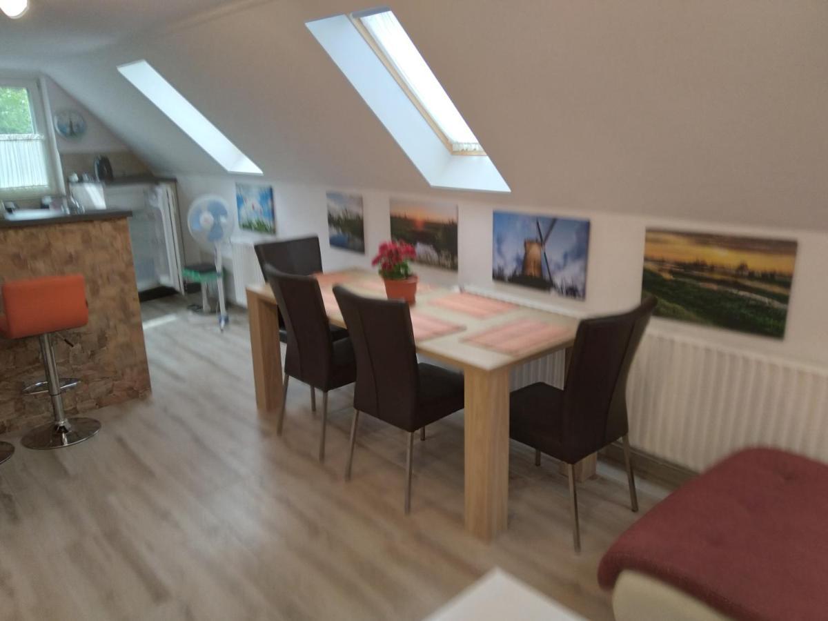 Raza Soarelui Apartament De Lux Совата Экстерьер фото